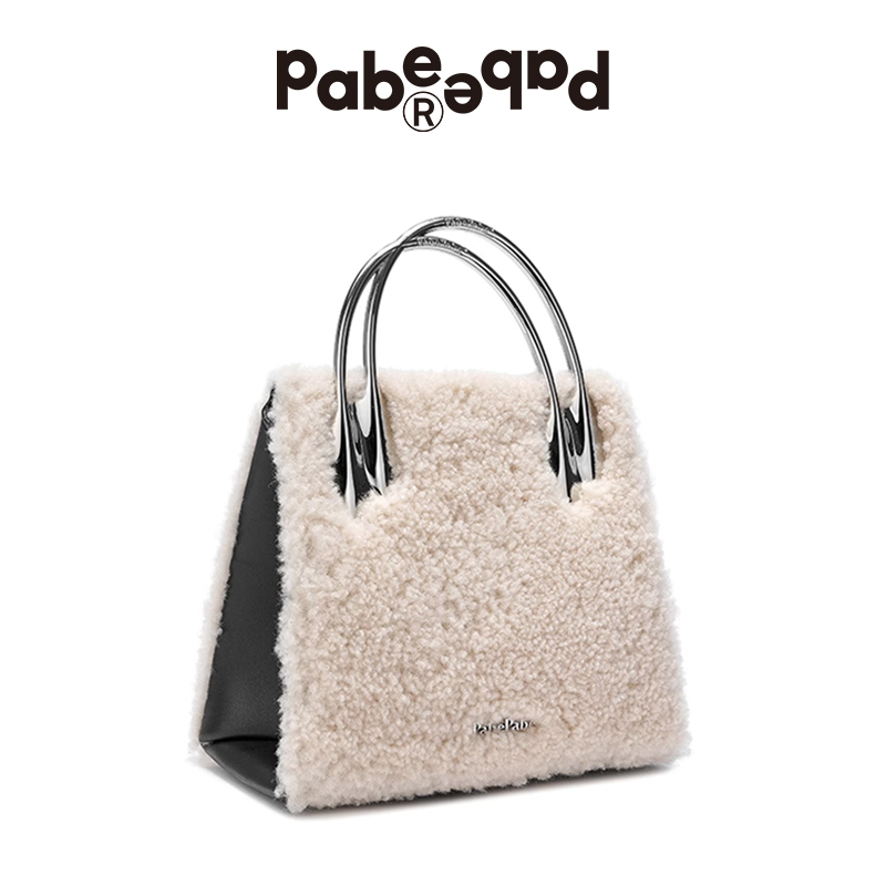 叠叠包羊毛款重影金属提手包