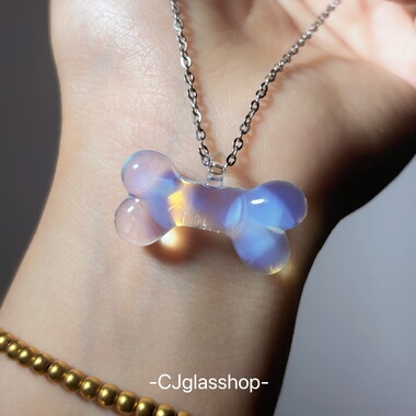 CJglasshop-小狗骨头 玻璃手工骨头可爱个性秋冬高级项链吊坠礼物