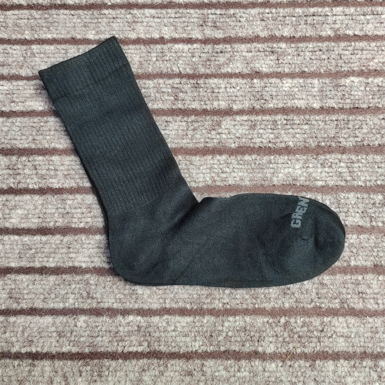 外贸中筒袜男黑色无骨缝头袜子