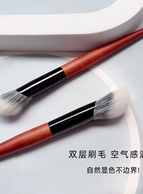 沧州专业羊毛指腹点彩刷腮红刷