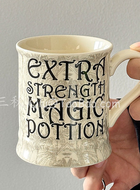 三秋Sanq小众设计感陶瓷杯高级感黑色字母马克杯情侣水杯伴手礼物