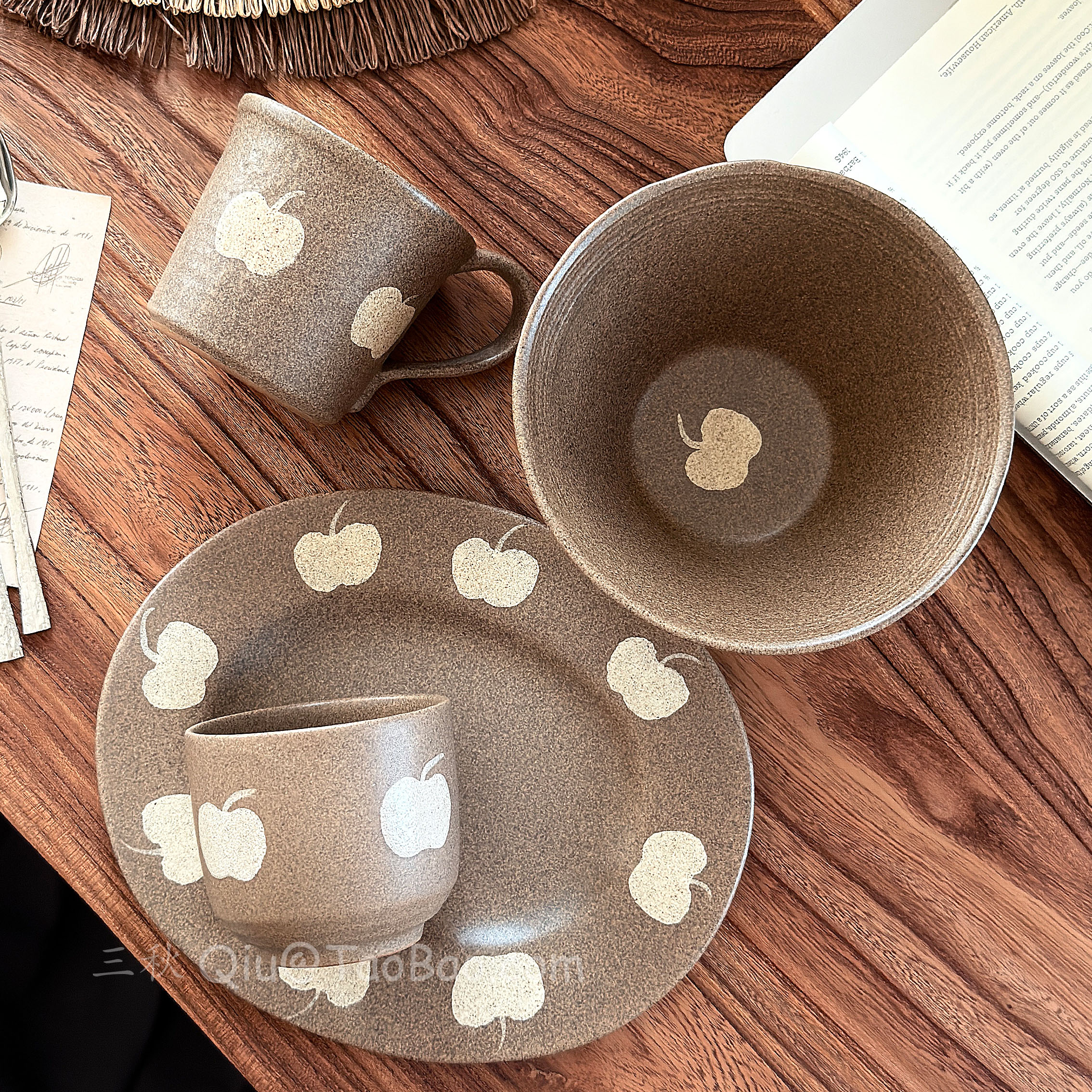 复古手作奶油苹果粗陶餐具甜品盘