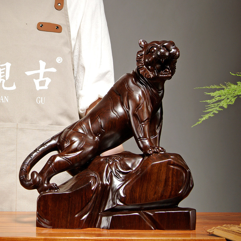 黑檀木雕老虎摆件工艺品十二生肖老虎家居客厅店铺装饰红木工艺品