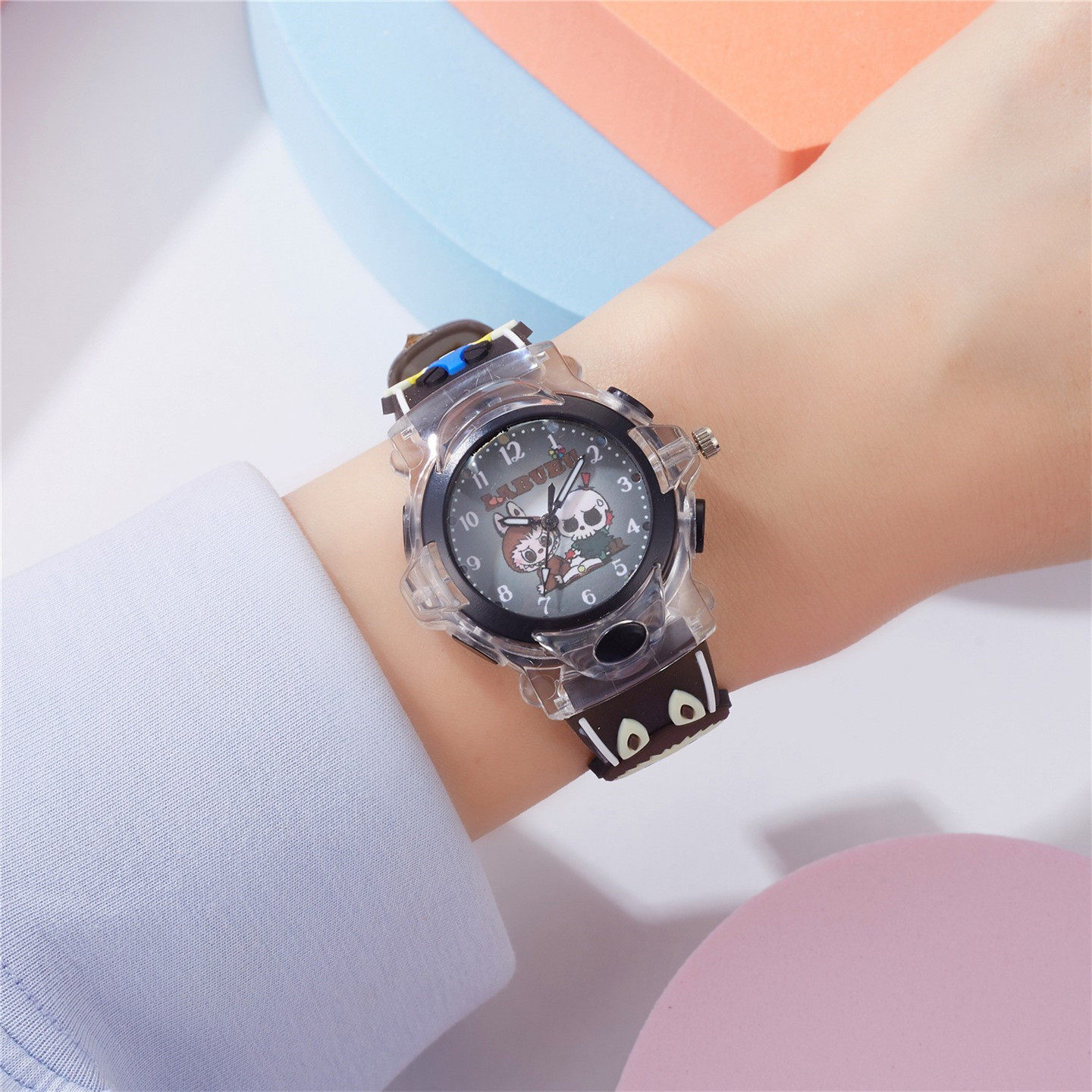 儿童手表男孩女孩只看时间卡通