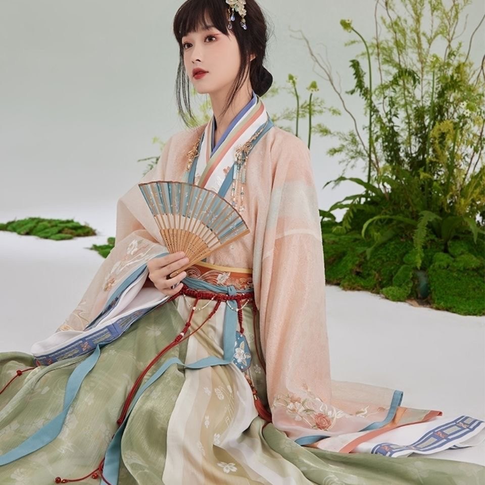 出租古装汉服画悦中国风绣花褶衣六破裙晋制学生舞蹈表演服装租赁