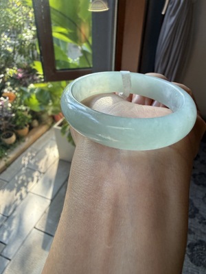 缅甸天然A货翡翠贵妃飘花正圈手镯证书H300
