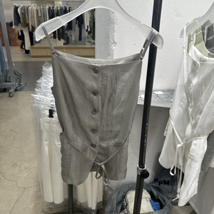 韩国正品代购 HELVETICA夏季新款简洁大方时尚单排扣吊带系带背心