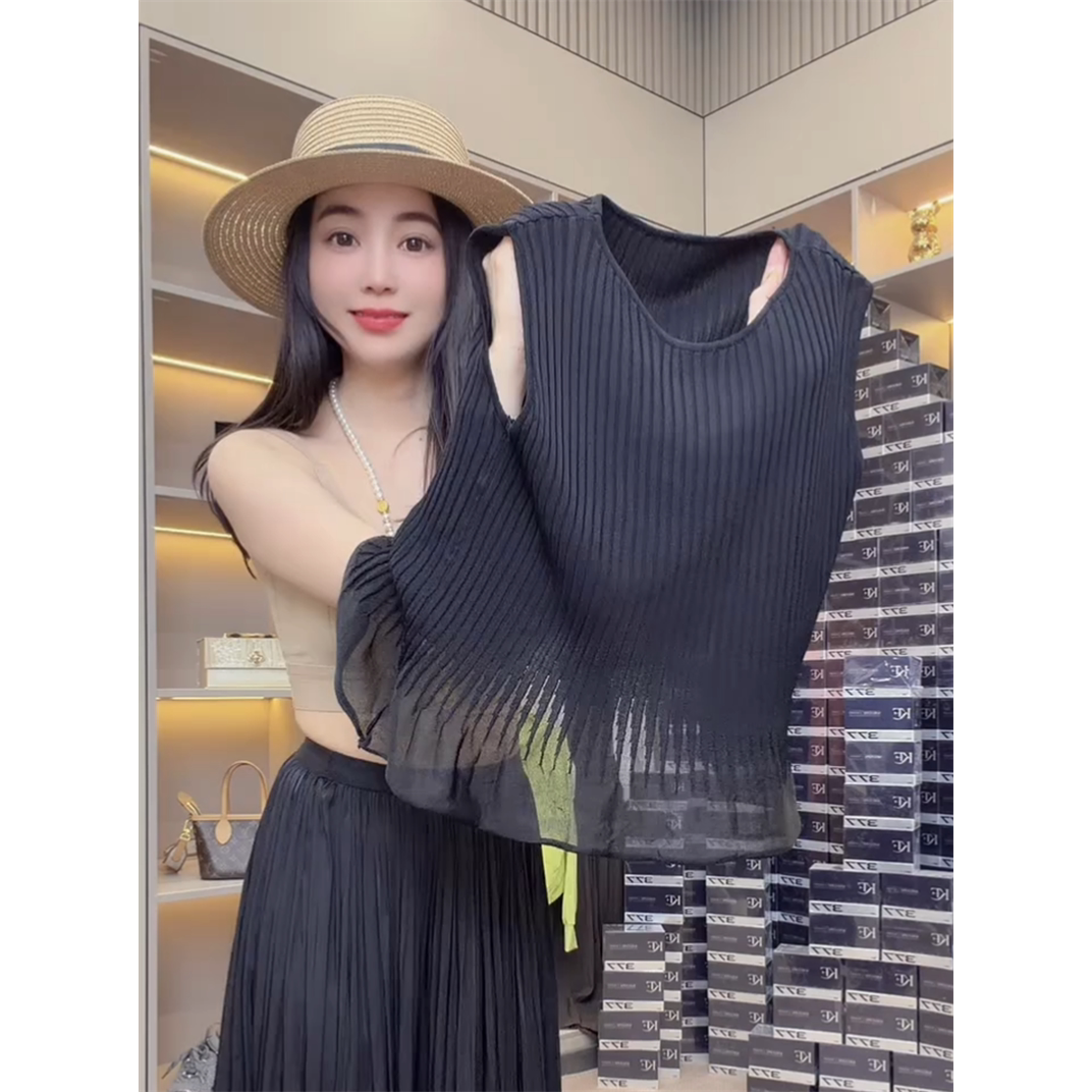 黑色无袖鱼尾下摆针织衫女显瘦图片