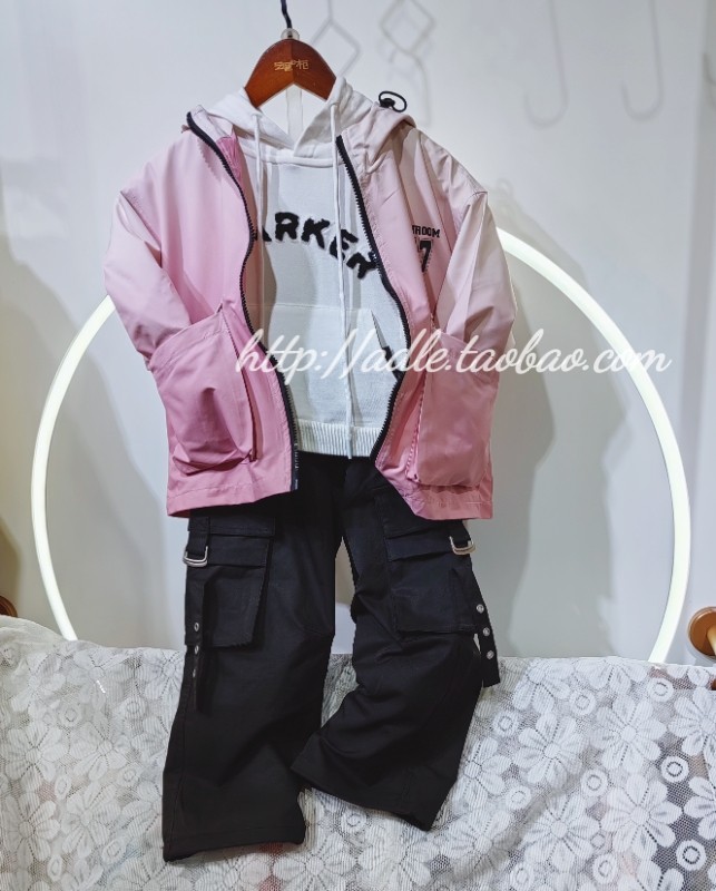 2025新款女童外套春秋款洋气韩版女中童春季冲锋衣工装裤运动服
