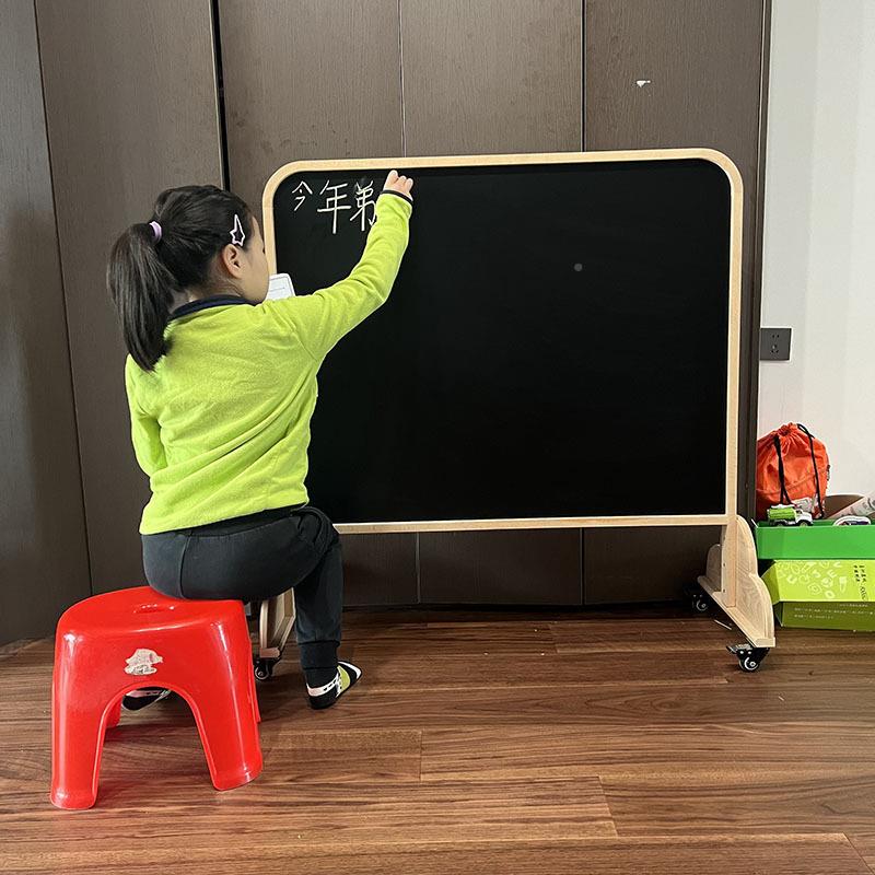 设原创计617式幼儿园黑板白板画板立儿移动木框童涂鸦教学白板068