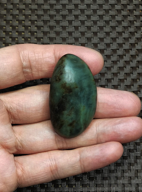 新疆和田玉籽料原石真皮无修秋梨皮黑皮沙枣青娟丝状结构00491