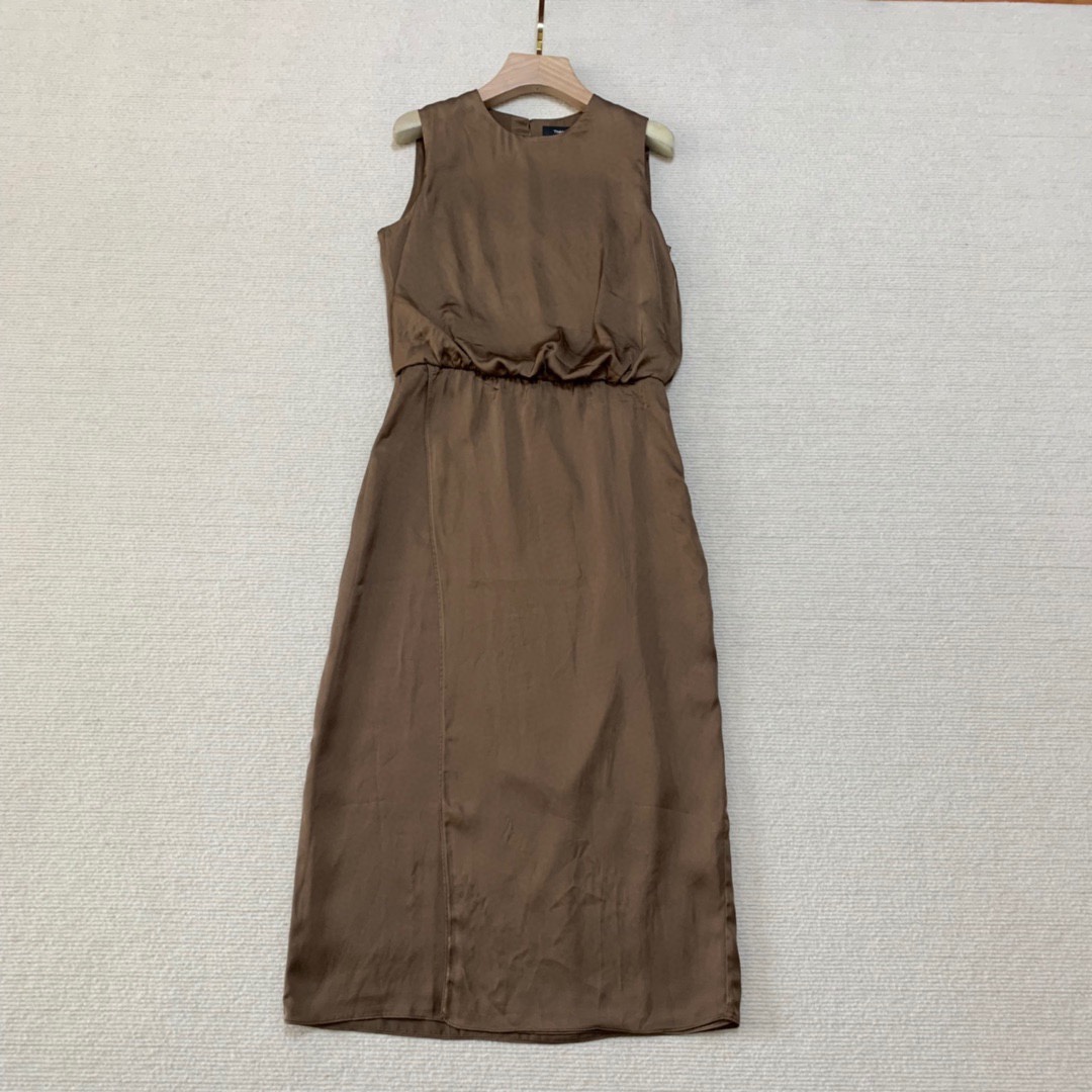 Th***y新品假两件无袖背心拼接连衣裙高腰修身通勤气质显瘦中长裙