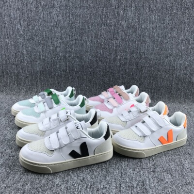 男女童休闲百搭板鞋运动鞋潮