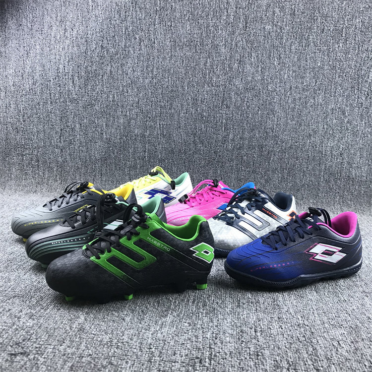 外贸儿童LT足球鞋防滑耐磨碎钉/大钉/平底足球运动综合比赛训练鞋