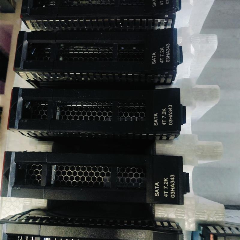 Lenovo/联想03HA343 4T SATA ST4000NM000A 硬盘  联想服务器拆机
