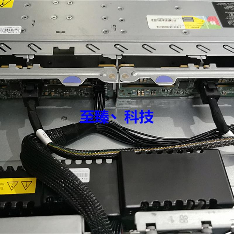 联想X3550M5 X3250M6硬盘背板4*2.5 00FJ755 00MU474 00KC953