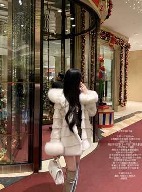 POET WONG【初雪降临2.0】质感米白色超大狐狸毛领水貂感年轻皮草