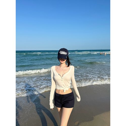 POET WONG【万搭小短裤】夏日神裤 恰到好处的修身显瘦百搭好版型