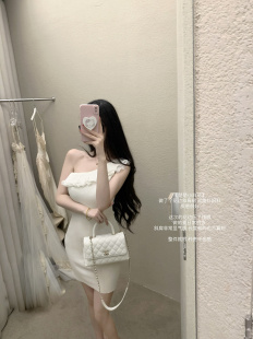 弹力显瘦 双曲冰丝修身 矜贵千金感 重工花边连衣裙 五折清仓