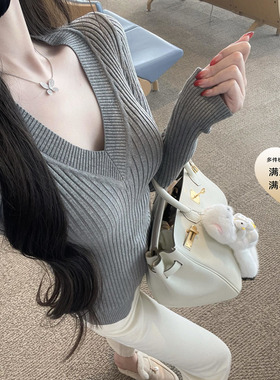 POET WONG【巨巨巨显瘦!!】招牌韩模感V领针织衫 显胸大腰细长袖