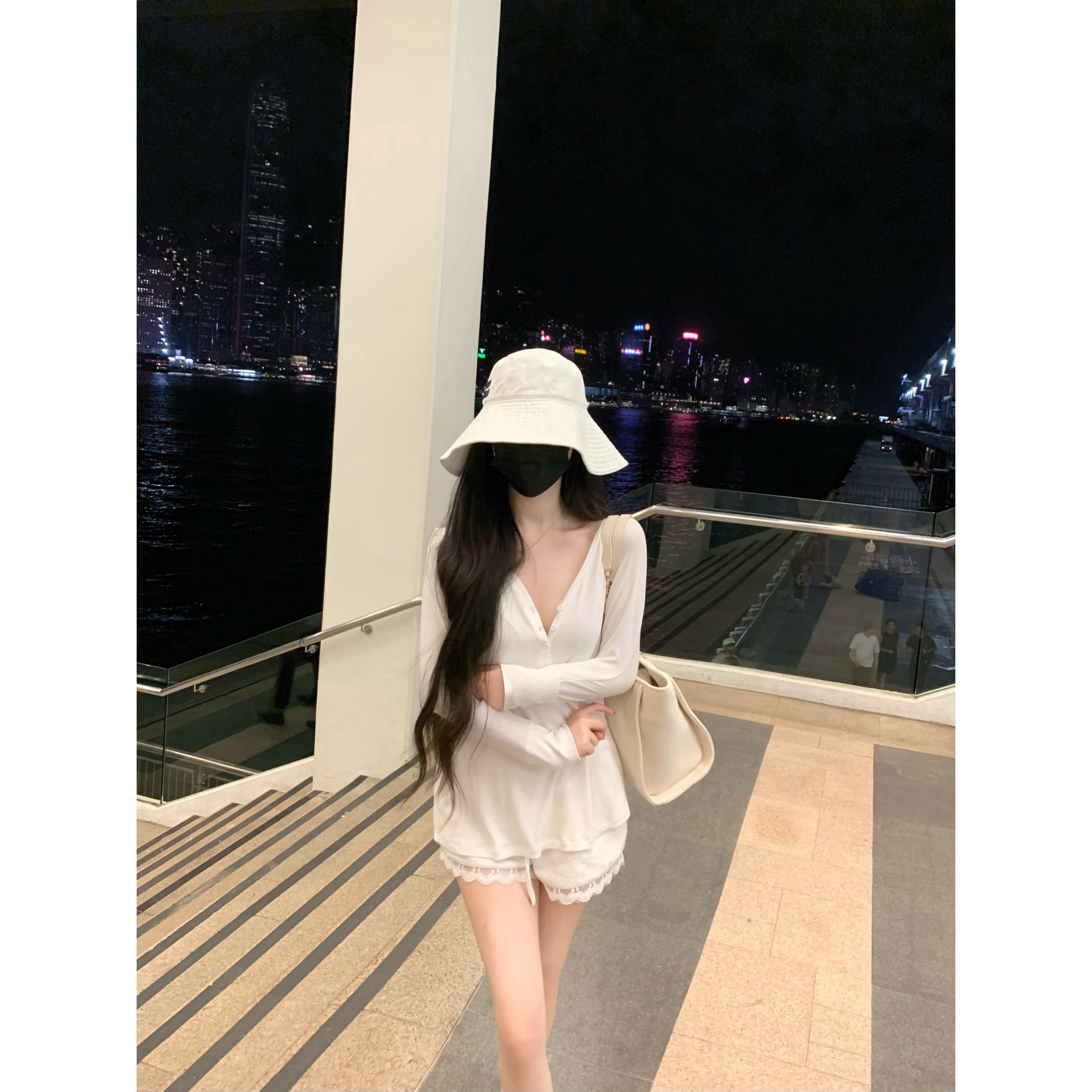 POET WONG【美女氛围感】露思长袖 韩系显瘦宽松纯欲T恤条纹百搭