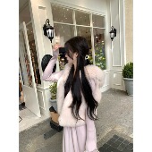 芙芙奶狐 POET WONG 进口Saga级独家定染真狐狸毛马甲年轻皮草