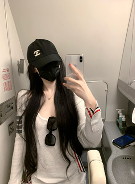 POET WONG【学院千金】质感丝光羊毛 Tb针织羊毛开衫松弛显瘦外套