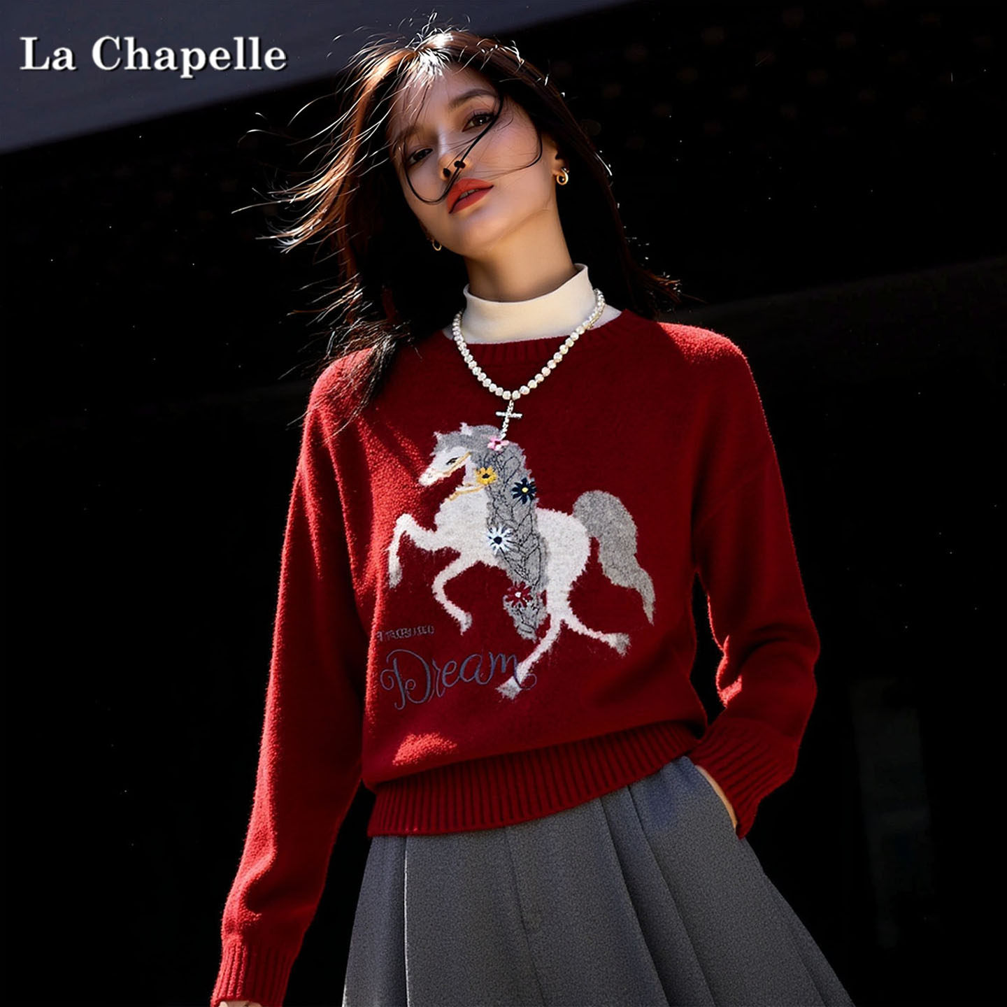 拉夏贝尔2025年冬季本命年圆领套头内搭上衣女红色新年春节针织衫,女装/女士精品,大码内搭,淘宝优惠券,粉丝福利购,淘宝优惠卷