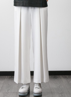 本真白色宽松廓形感立体剪裁阔腿裤