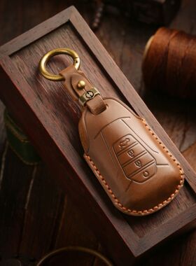 适用于2023款江西五十铃D-MAX钥匙套高档真皮新dmax车钥匙包壳扣