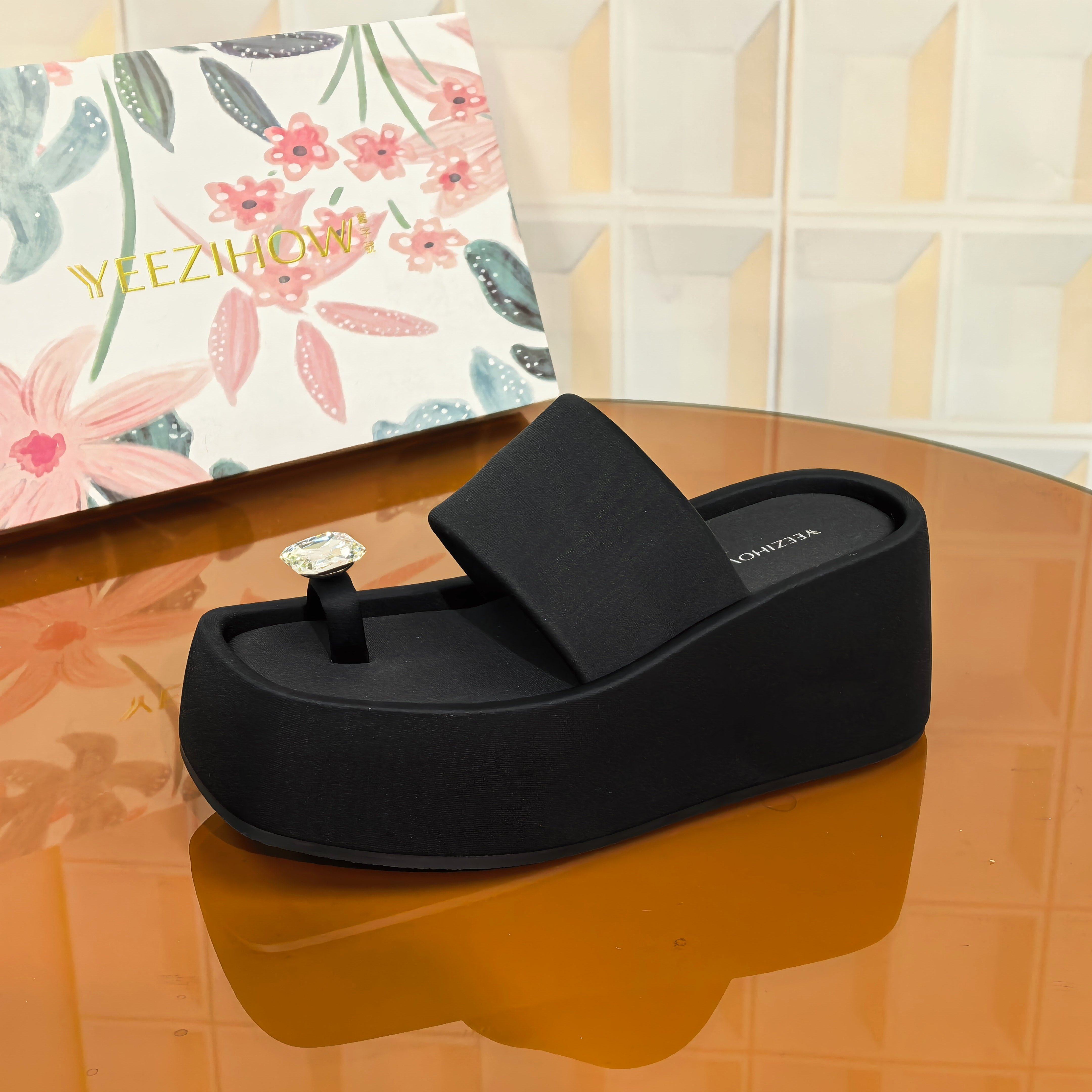 8516/6CM莱卡布清仓撤柜断码处理松糕底水钻时装凉鞋黑色高跟时尚