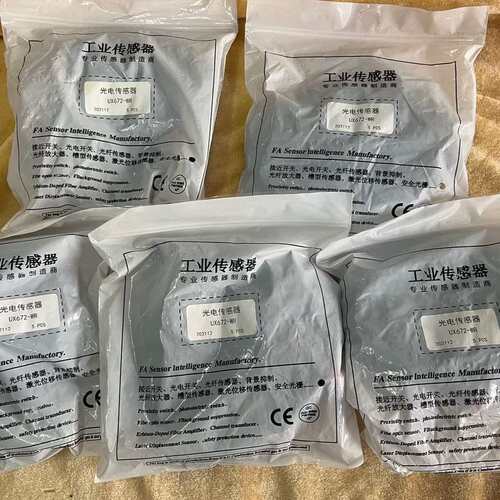 议价全新工业传感器，UX672-WR，6包，每包里面5条，标的一