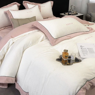 260G全消光加厚牛奶绒四件套简约刺绣保暖拼角被套冬季 床品紫红色