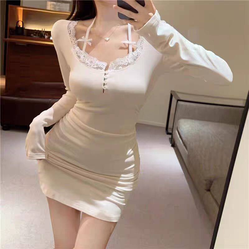 蕾丝挂脖长袖连衣裙女秋季新款