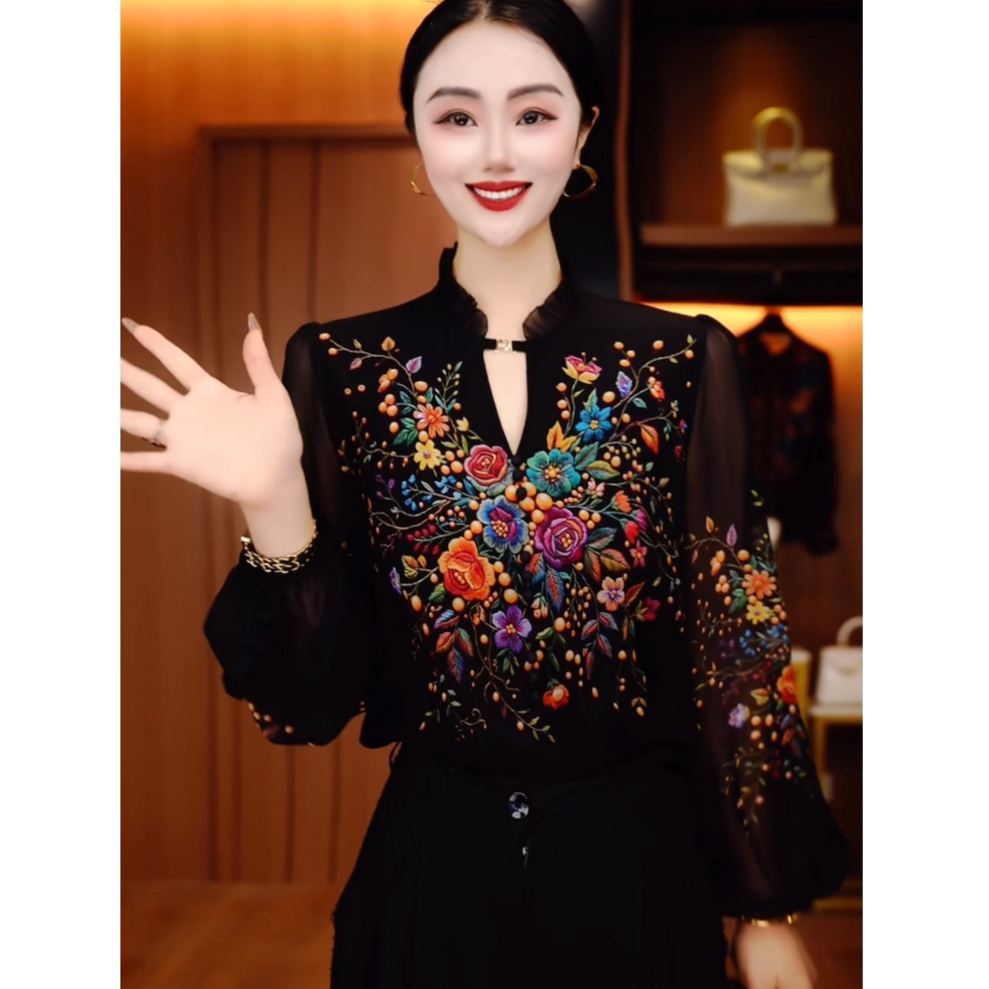 2026春秋装法式印花长袖衬衫女V领薄款上衣妈妈气质繁花减龄衬衣