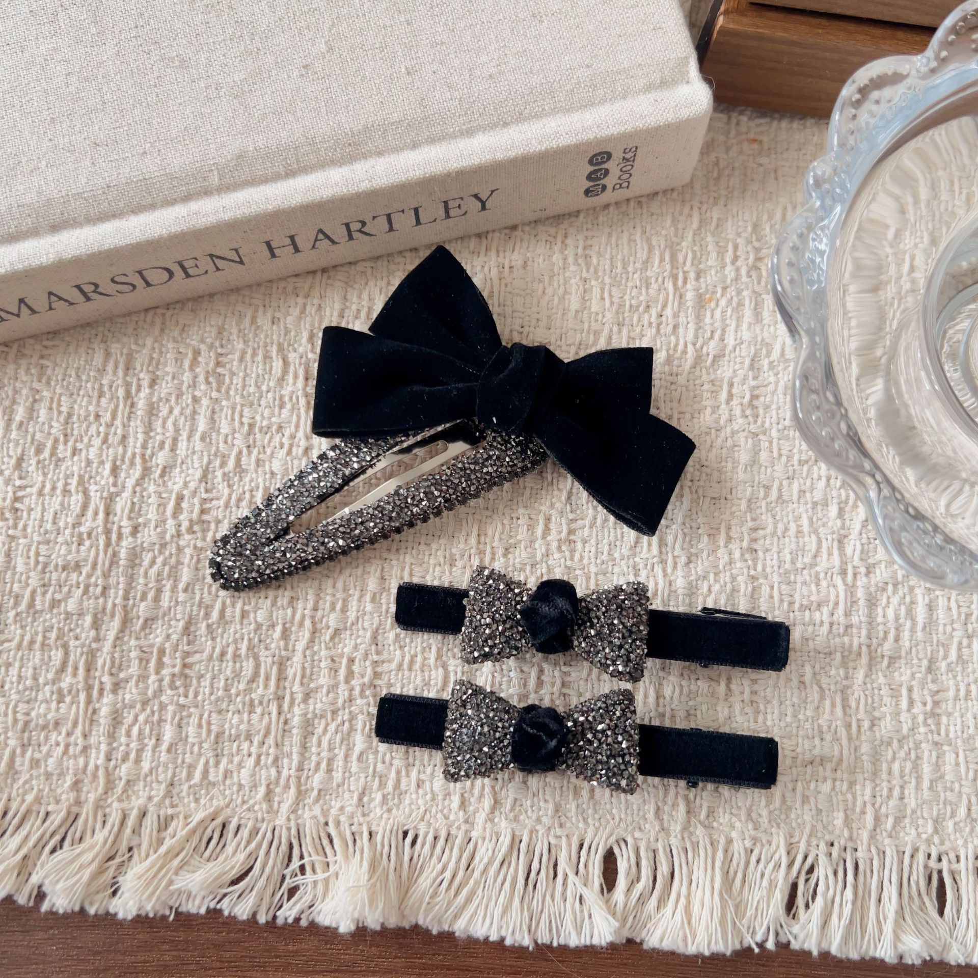 法式复古轻奢水钻蝴蝶结发夹女侧边夹新款高级感发夹顶夹发饰