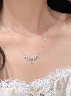 925银法式镂空翅膀水滴精致项链