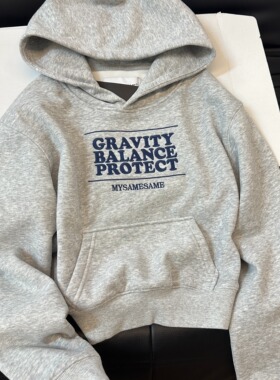 灰色短款连帽刺绣字母卫衣女2025新款春秋季薄款美式慵懒chic外套