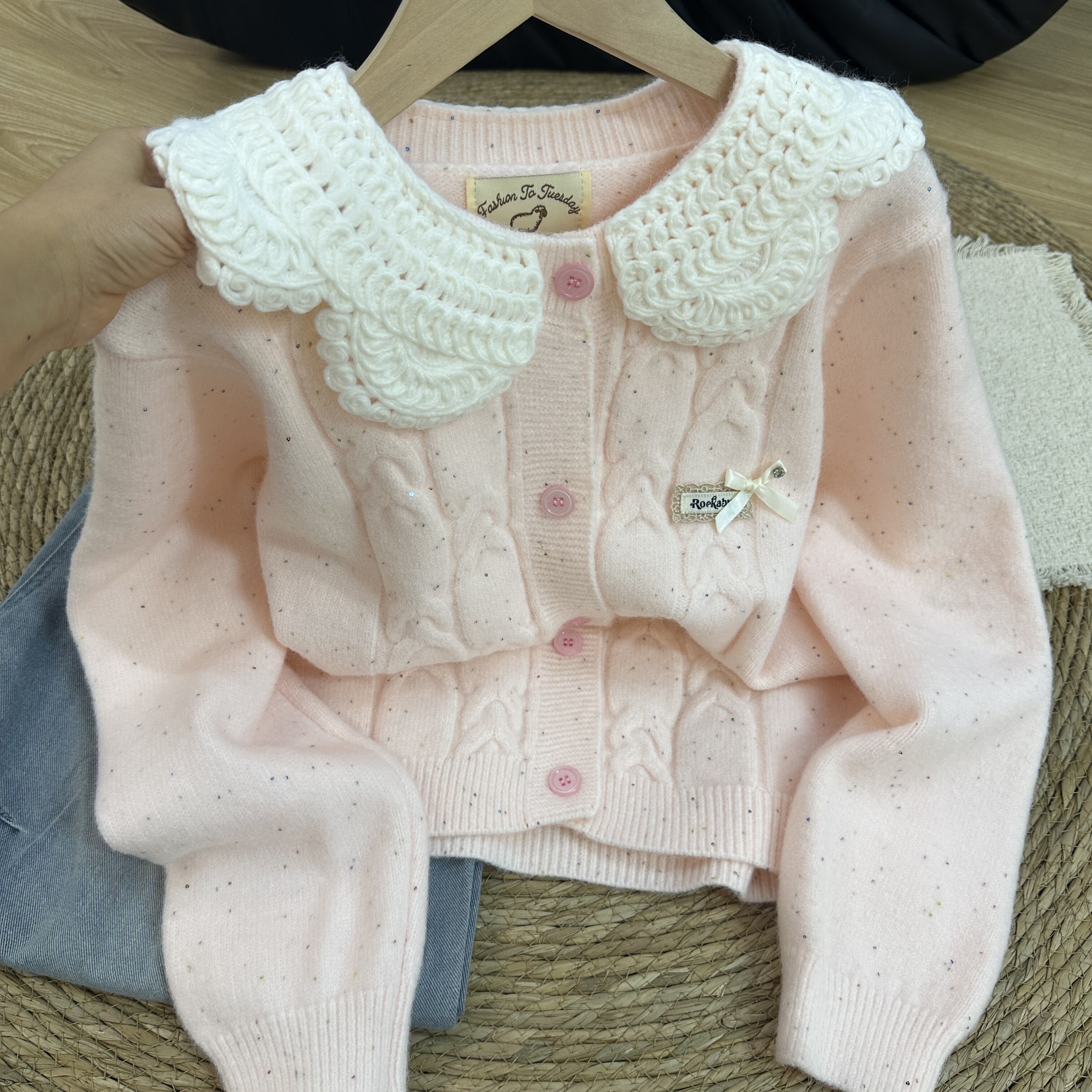 粉色甜美娃娃领可爱针织开衫女学院风日系穿搭毛衣外套奶乖上衣秋