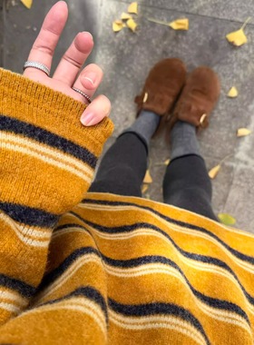 慵懒风撞色条纹圆领长袖毛衣女装冬季宽松针织衫百搭chic打底上衣