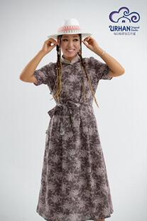 SUUNAI.WRH蒙古女装连衣裙立领宽松碎花民族元素短袖中腰通勤常规