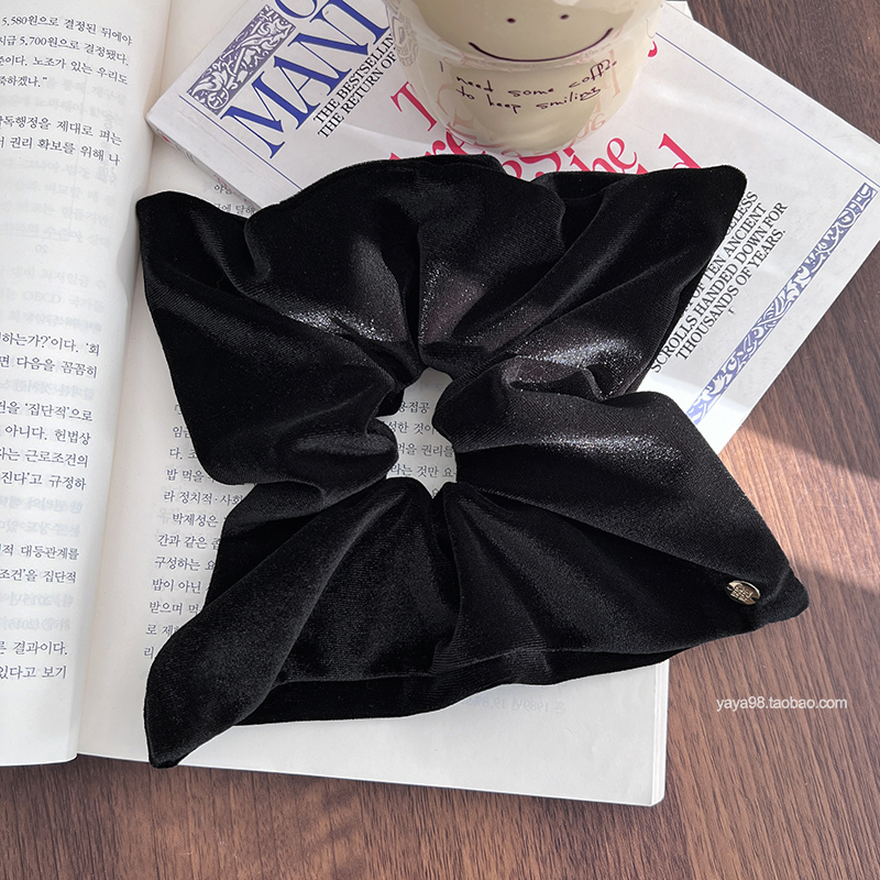 韩国东大门秋冬小众设计方巾形状黑色丝绒发圈法式气质大肠圈发绳