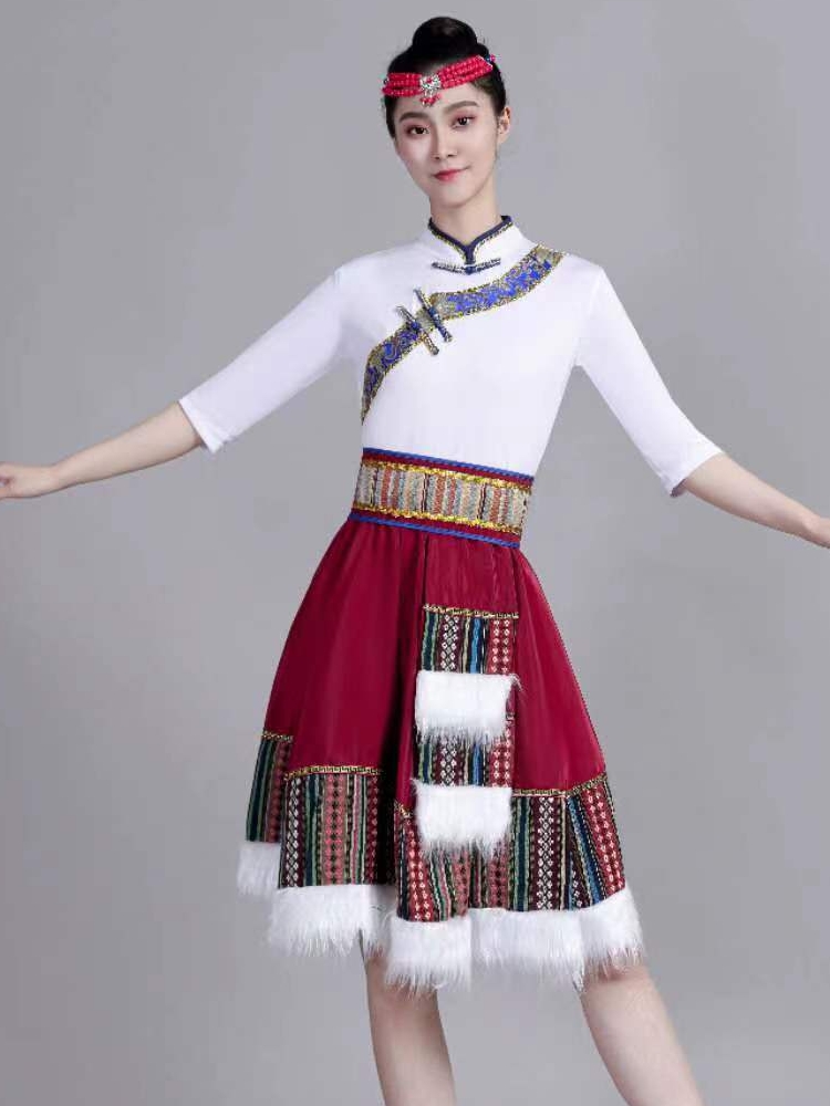 依依依2023秋牛奶丝短款藏族