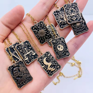 TAROT塔罗牌项链愚者命运之轮魔术师恋人死神小众吊坠配饰欧美