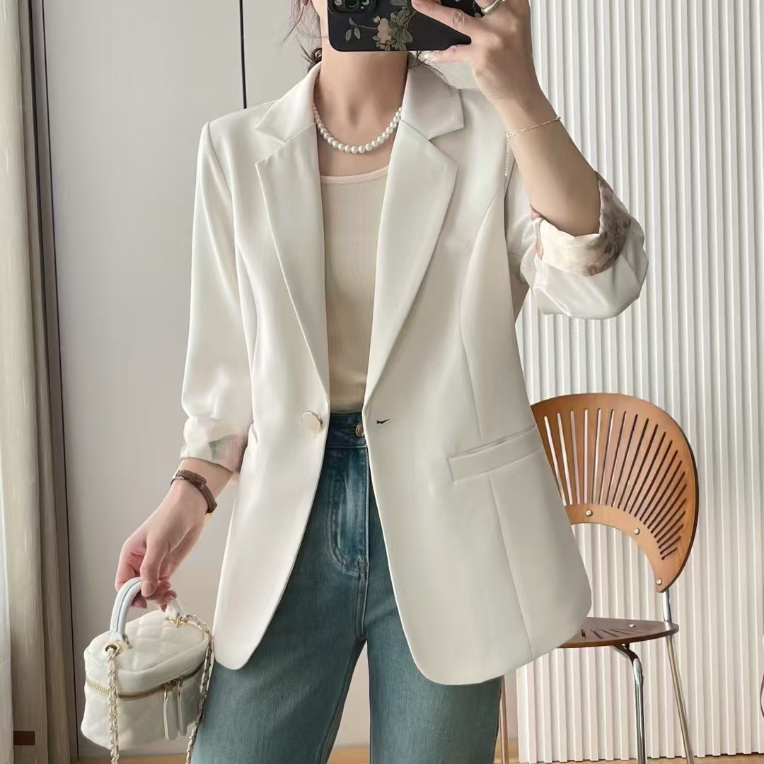 夏季薄款休闲七分袖小西装外套女2025一粒扣今年流行爆款西服