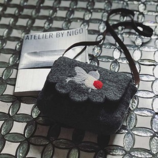 深秋灰 文艺复古风格 KUN.狮子头金鱼方块包 一体成型手工羊毛毡