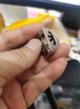 金属弹簧扣吊钟止绳扣猪鼻扣帽子扣抽绳卡扣松紧调节拉绳衣服配件