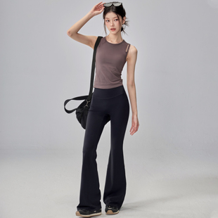 新一体式 速干瑜伽服上衣 瑜伽背心女弹力防震聚拢运动内衣跑步无袖