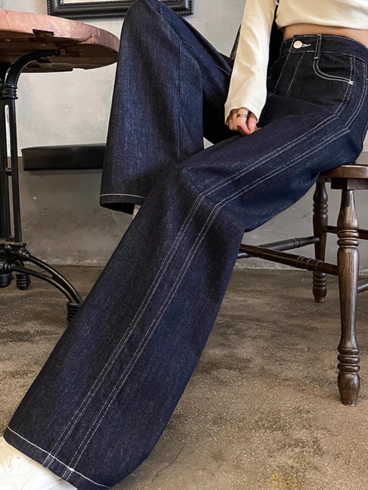 데님 블루 스트레이트 청바지 여성 봄 가을 2024 새로운 작은 하이 웨이스트 느슨한 복고풍 좁은 버전 넓은 다리 바지