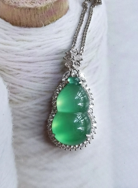 绿玉髓小葫芦吊坠玛瑙项链翡翠